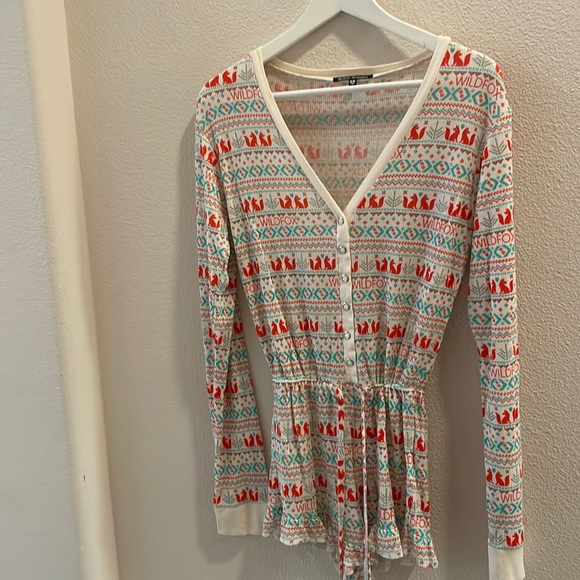 Women’s Wildfox romper sleeper - Picture 1 of 9
